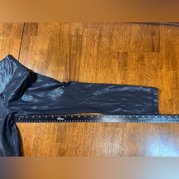 Lululemon Align High-Rise Crop 23" *Shine
Radiate Foil Print Black - Picture 8 of 8